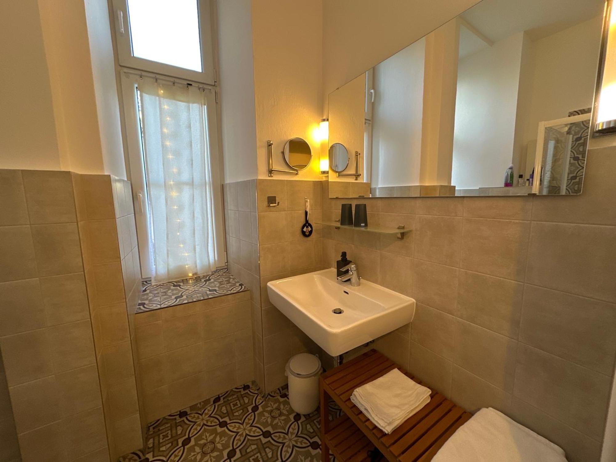 Kristall Doppelzimmer Direkt Im Zentrum, Balkon Bad Ischl Ngoại thất bức ảnh